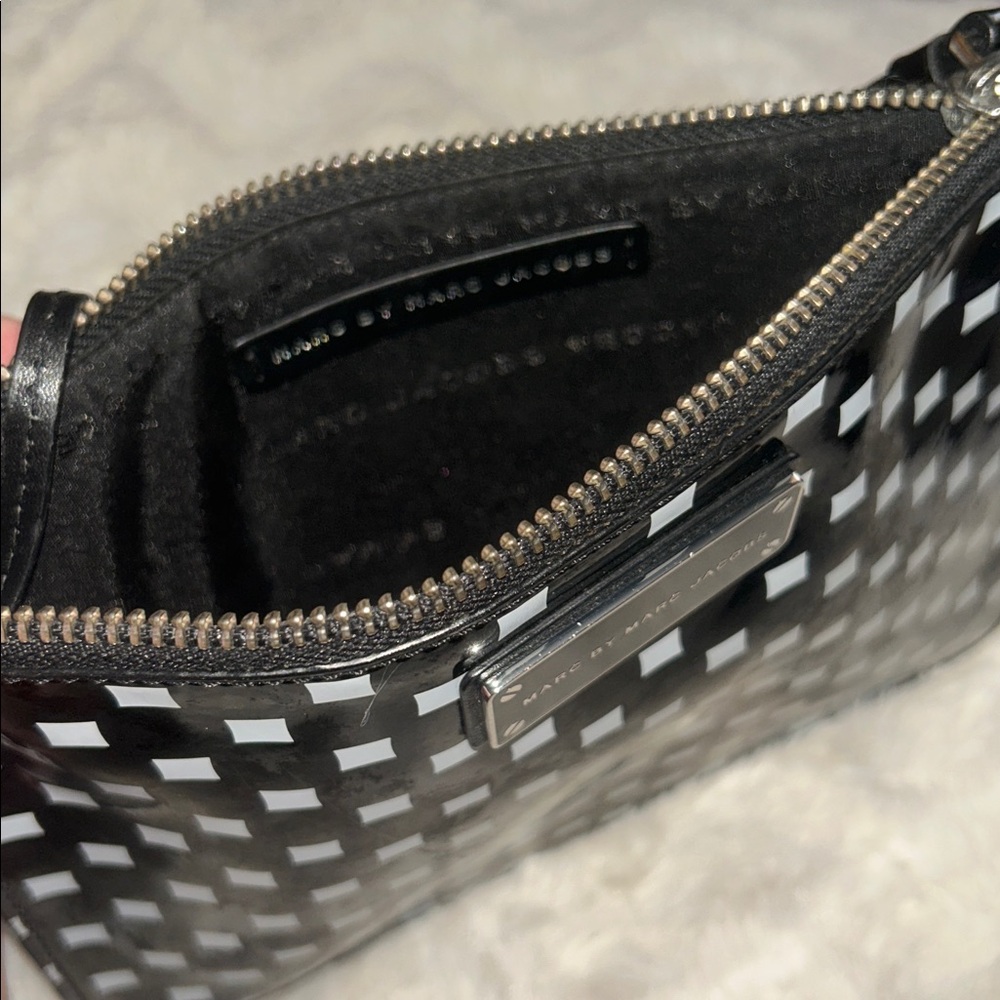 Marc by Marc Jacobs “The Queen’s Gambit” Checkered Patent Pouch - Picture 4 of 8
